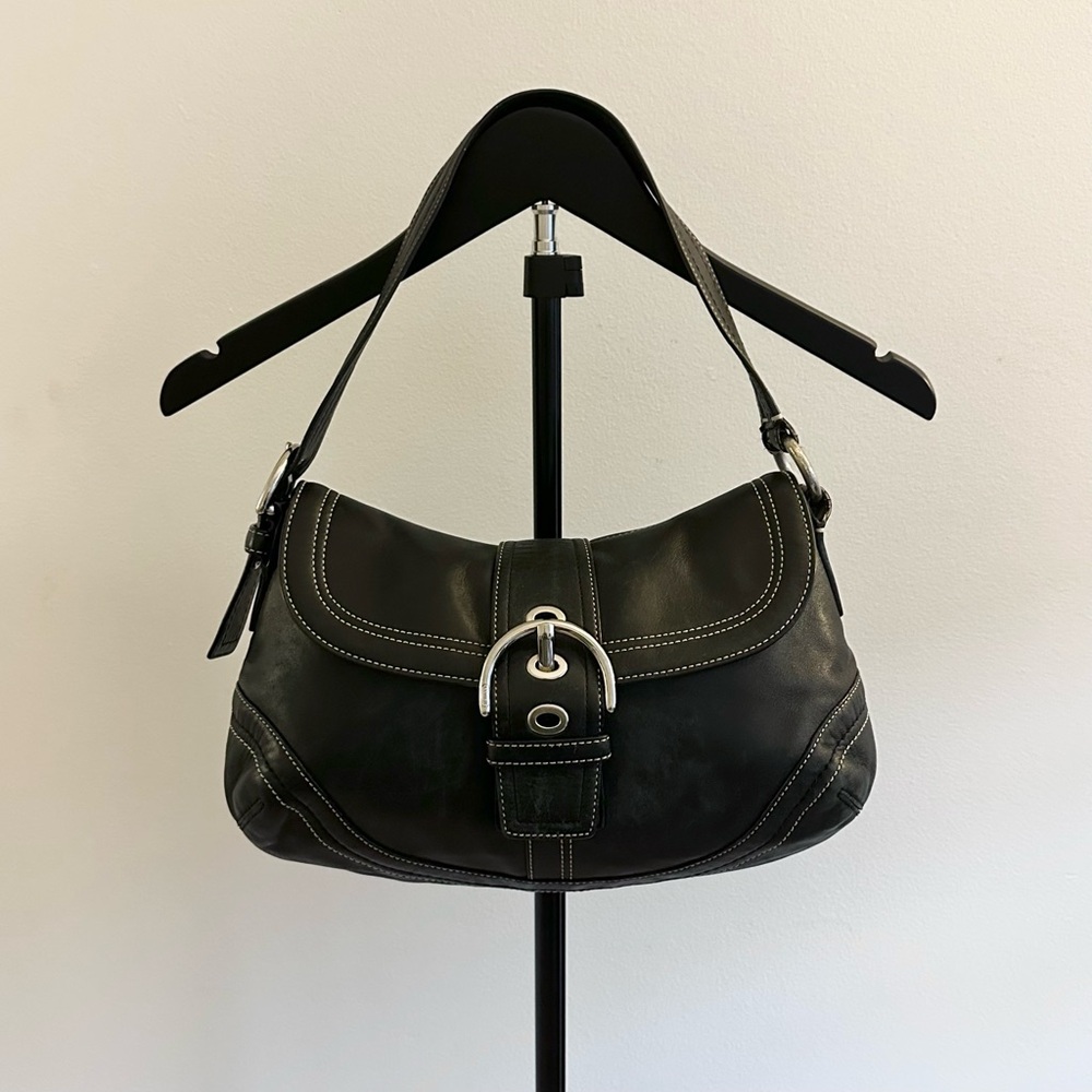 Vintage Y2K Coach Soho F10910 Black Leather Shoulder Bag Large Size